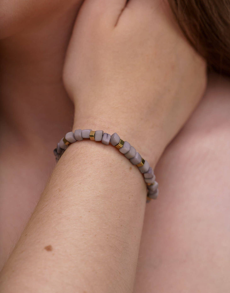 Friendship Tagua Bracelet: Lilac