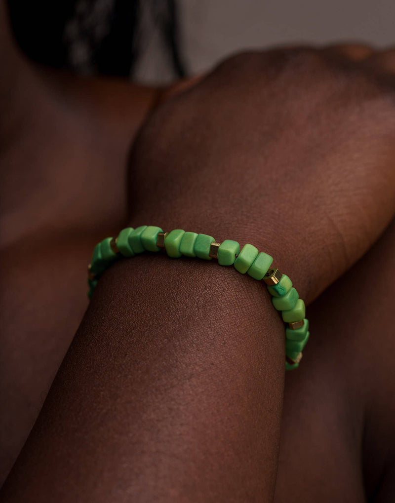 Friendship Tagua Bracelet: Dark Green