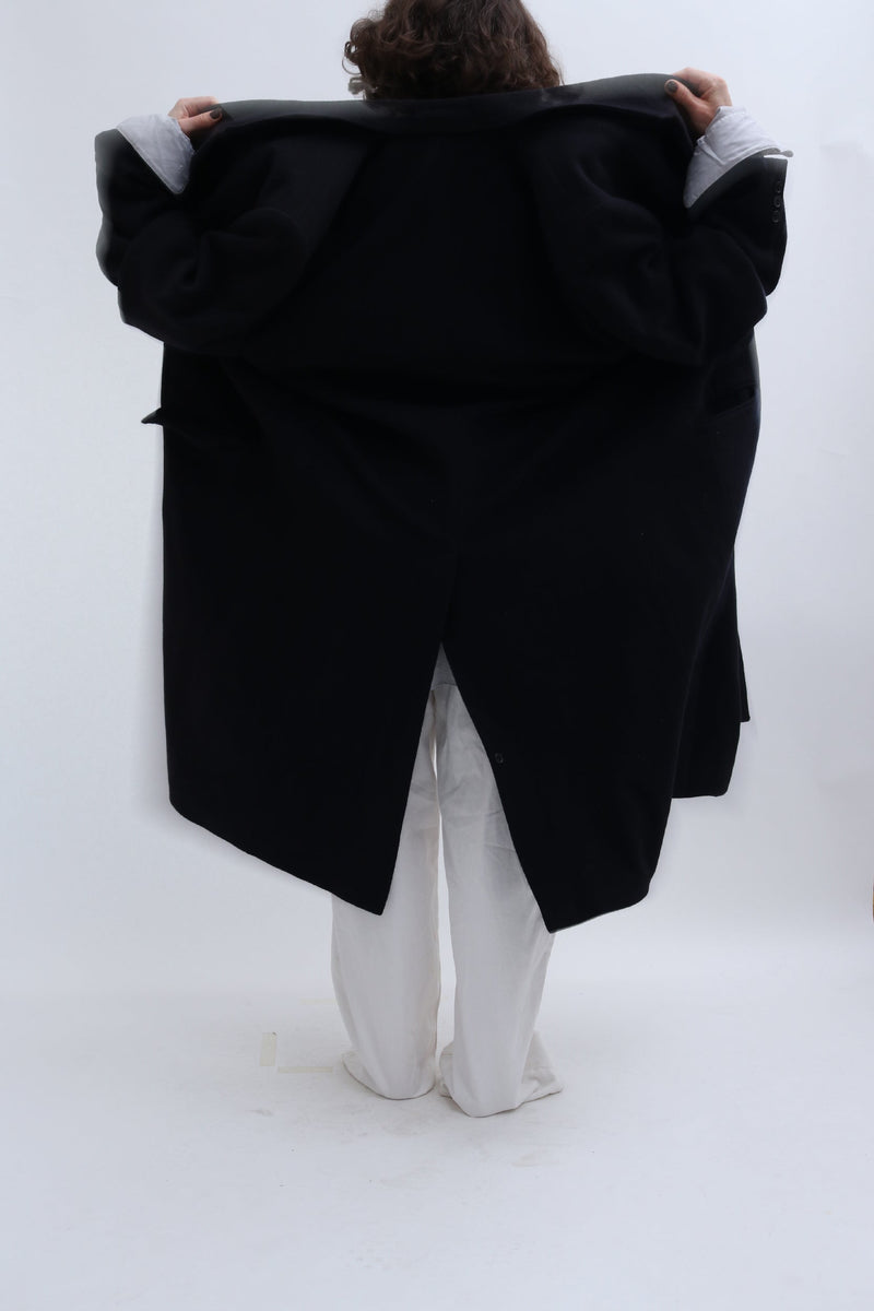 VINTAGE NAVY WOOL OVERCOAT